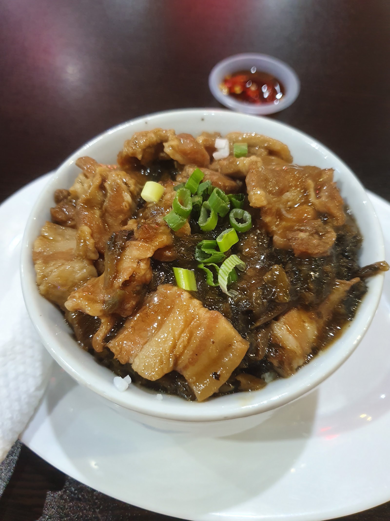 梅菜焖花肉饭 Preserved Stew Pork Belly Rice